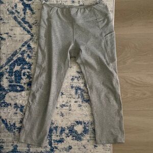 Kyodan Gray Cropped Leggings